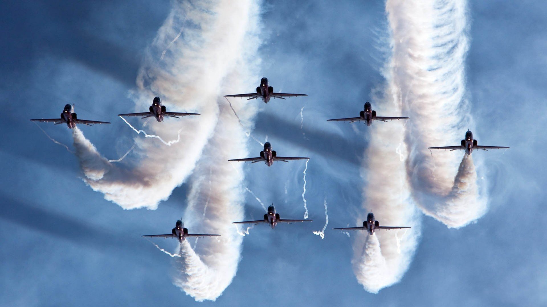 苏宁队家乡加油站迎来球迷围观,期待球队取得胜利!,苏宁俱乐部