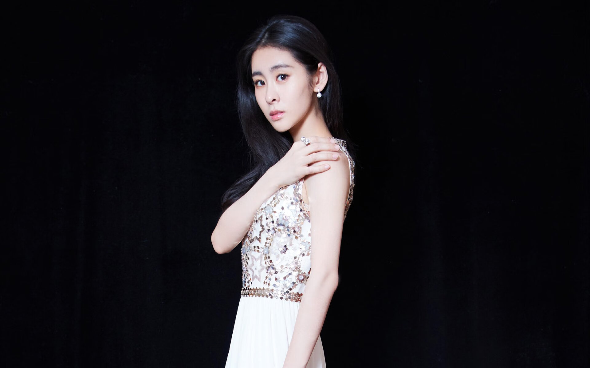 法甲球队利用视频分析优化防守站位与协防效率,法甲球队地理位置