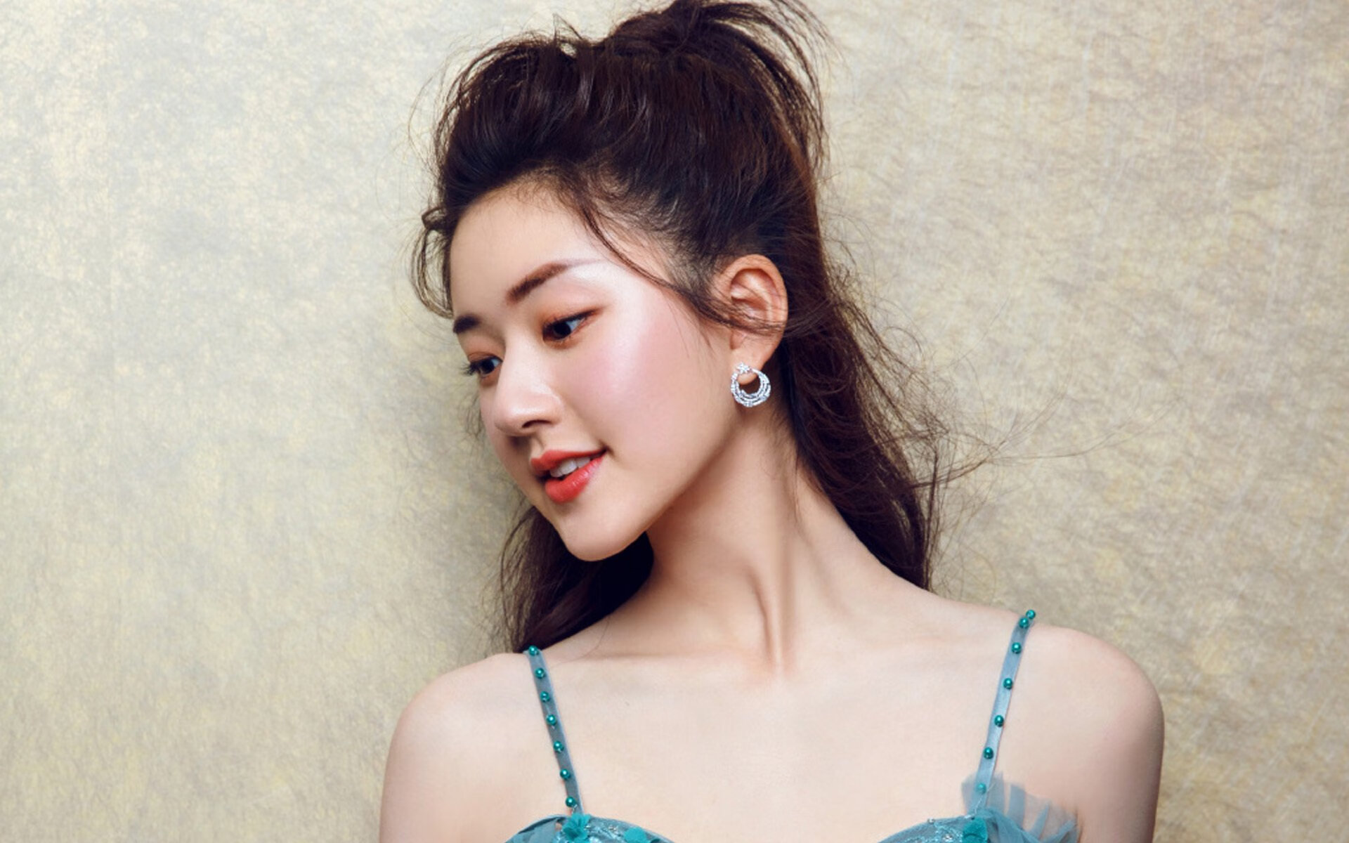 熊猫体育官网-中国男篮力克老对手 展现强硬防守态度，中国男篮vs克拉克森