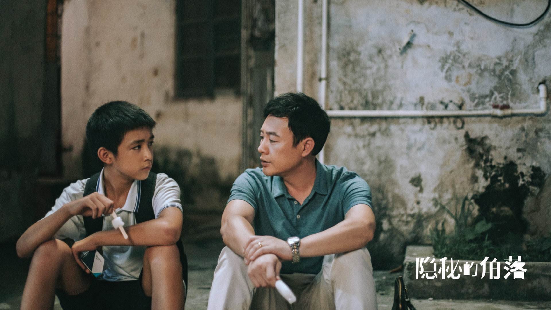 切尔西球迷热情高涨,主场氛围火爆,切尔西官方球迷会