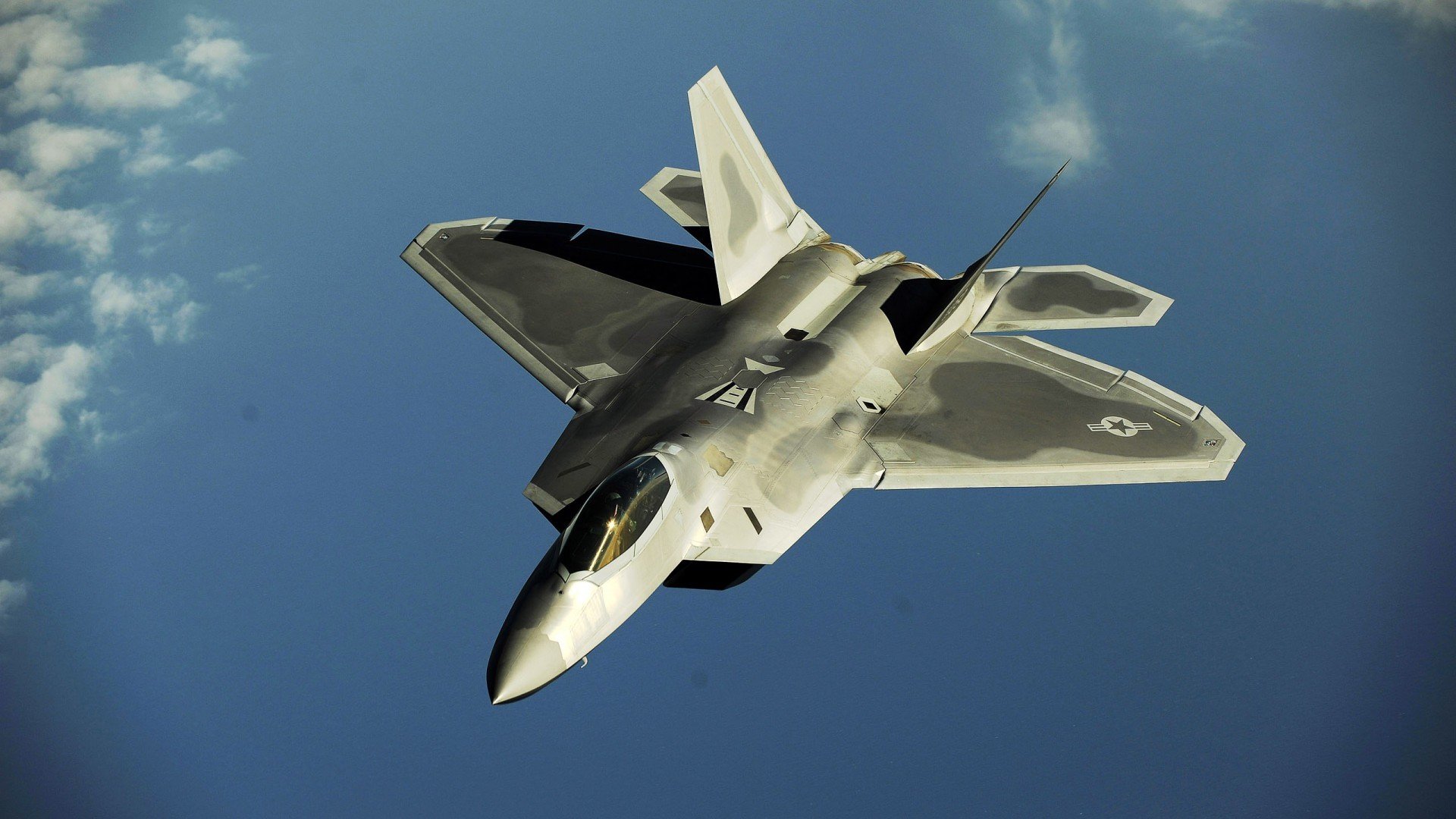 熊猫体育入口-米切尔三分命中率达到赛季新高，米切尔三分集锦